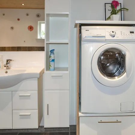 Hugoline بيت للعطل Hovborg